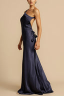 Silhouette Grace – Bodycon One-Shoulder Dress