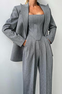Costume professionnel ceinturé