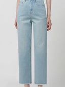 Lyseblå slanke lige jeans