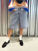 Lichtblauwe denim sprankelende shorts