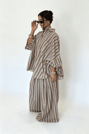 Set di pantaloni casual marroni a righe