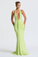 Abito lungo sirena con scollo a V profondo e spalline halter