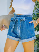 Jeansshorts mit elastischem Bund, Schleife und Slim-Fit