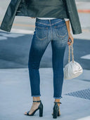 Rekbare Ripped Enkelhoge Jeans met Knopen