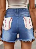 Shorts di jeans con bottoni effetto usurato e stampa bandiera