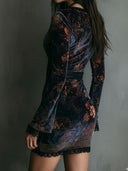 Boho blomsterprint V-hals fløjl bodycon minikjole med blondekant