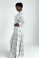 Maxi-Hemdkleid mit geometrischem Ethno-Print und Stehkragen