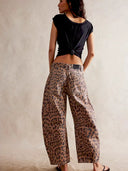 Jeans mit Leopardenmuster und geradem Bein