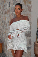 Elegant Flæset Jacquard Off-Shoulder Mini Kjole
