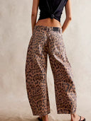 Jeans mit Leopardenmuster und geradem Bein