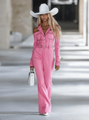 Moderne personliggjort pink denim jumpsuit med revers, off-shoulder, lange ærmer og vidde