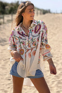 Camisa bege oversized com botões
