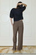 Gevouwen gestreepte broek