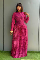 Robe longue à col montant imprimé géométrique