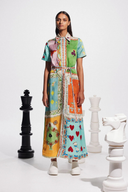 Vestito lungo Vivienne a maniche corte con stampa poker