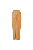 Costume intero dorato con scollo a V profondo e spalline incrociate