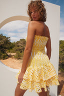 Dolly broderet blonde stropløs minikjole bodycon