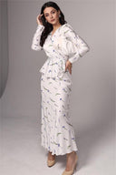 Conjunto de Blusa Eileen Floral com Amarração em Renda e Saia Maxi