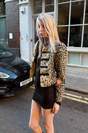 Romy-jakke med sneleopardmønster