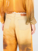 Jeans mit Sonnenuntergangs-Print