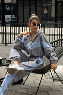 Completo casual con cardigan con cerniera e pantaloni