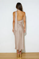 Vestito midi in satin Nad con collo halter