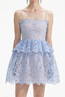 Ophelia blonde lagdelt cami minikjole