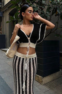 Conjunto de Malha Sibyl com Riscas e Recortes